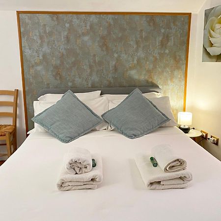 Karma House Deluxe Navona Leilighet Roma Eksteriør bilde